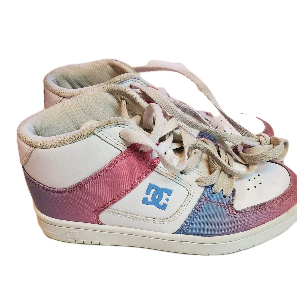 Woman's DC Manteca Mid‎ 4 Pink White Blue Size 5 High Top Sneakers